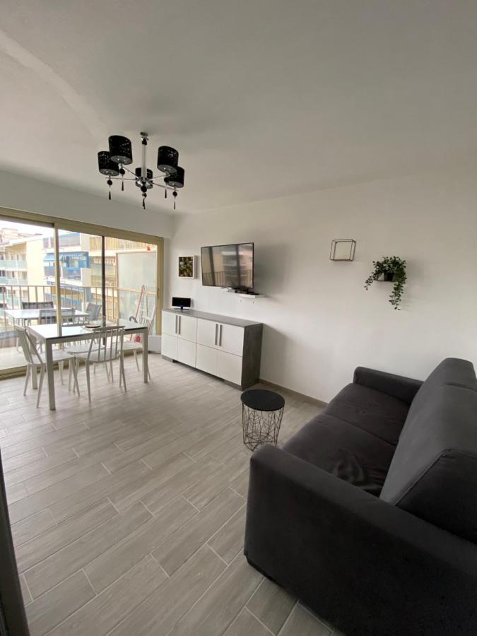 Superbe Appartement Renove A Neuf A 100M De La Mer Жуан-ле-Пен Экстерьер фото